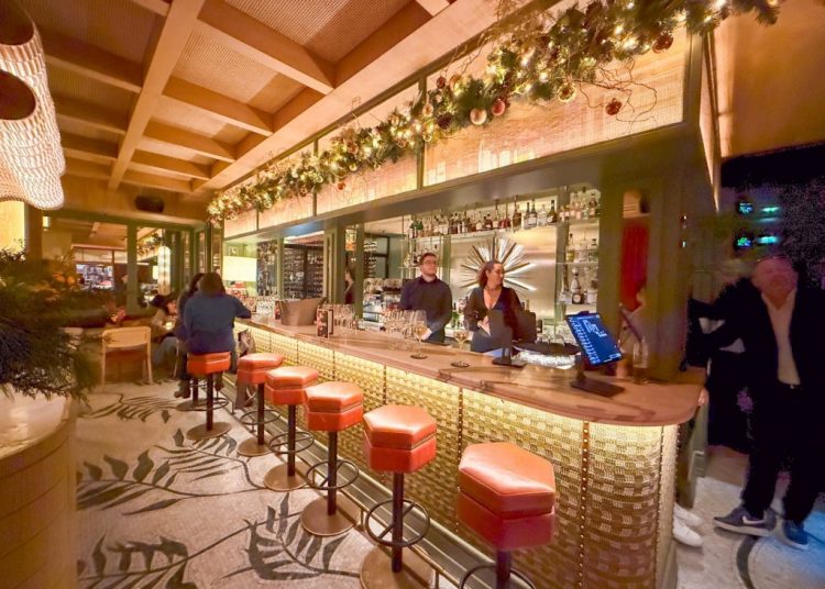 Champagnes rares et finger food : découvrez Lily-Bulle, l’adresse éphémère de l’hiver