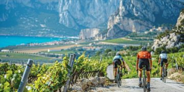 Ces 3 itinéraires à vélo en France vont vous faire rêver (et transpirer)