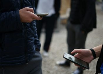 Les experts ont tranché, l’âge idéal d’un enfant pour avoir son téléphone révélé