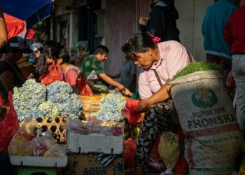 Voyager avec un petit budget : 10 astuces pour économiser sur place