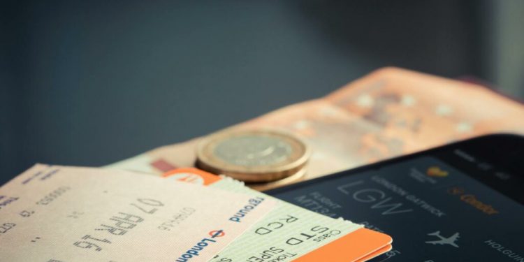 Comment économiser sur les billets d’avion : 10 astuces pour trouver les meilleurs tarifs