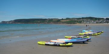 La Presqu’île de Crozon : Un joyau breton à explorer, suivez le guide