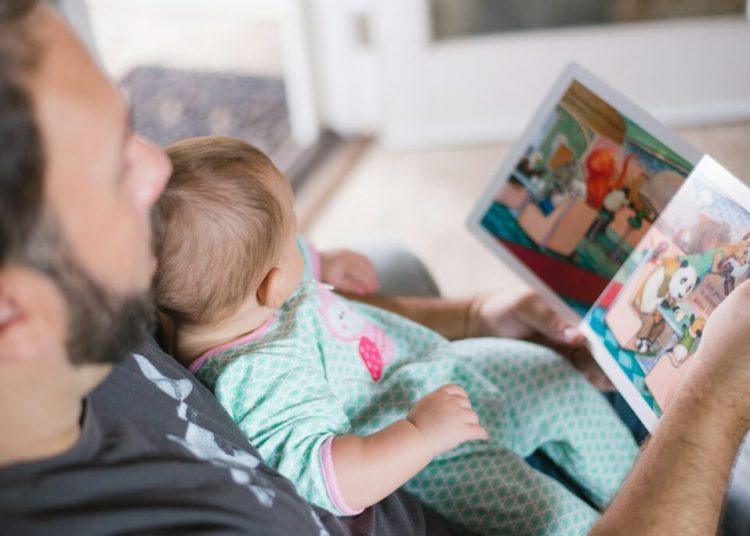 Cette astuce va faire rêver ton enfant, fini la galère des histoires à lire