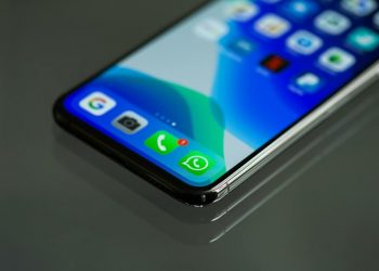 Les 10 applications essentielles pour voyager sereinement : guide complet pour globe-trotteurs connectés