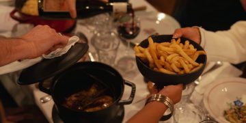 Le Grand Banquet : le premier bouillon festif de Paris