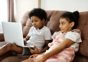 « The Electric State » : À partir de quel âge le regarder ?