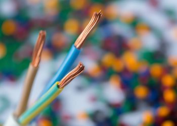 Codes couleur en électricité : tout comprendre pour des installations sécurisées
