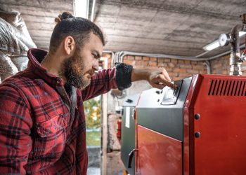 Chaudière biomasse : une solution économique et écologique pour chauffer votre maison