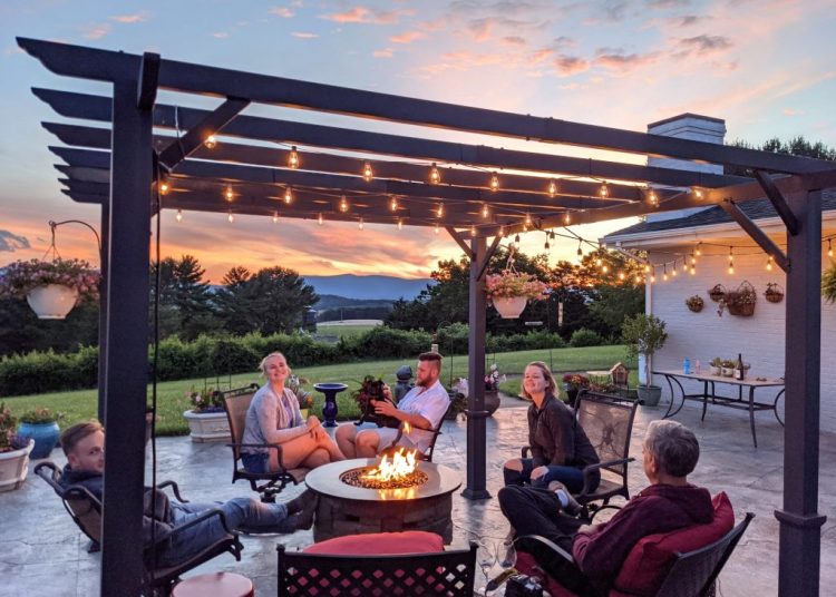 Pergola de jardin : quelles autorisations faut-il vraiment obtenir ?