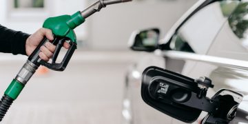 Interdiction des véhicules thermiques en 2035 : une mesure rejetée par une majorité de Français