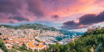 Monaco durcit le ton face aux rassemblements de supercars : une mesure choc avant le Grand Prix