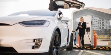 Voitures électriques d’occasion : la révolution silencieuse du marché auto