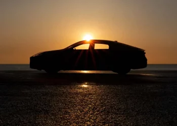 Nouvelle Lexus ES 2025 : une rivale interne pour la LS ?