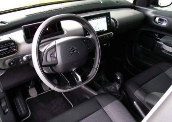 Quels moteurs PureTech faut-il éviter en occasion ? La liste des voitures à risque