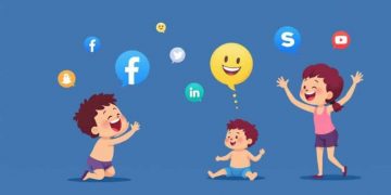 Faut-il fixer un âge minimum sur les réseaux sociaux pour les enfants ? Nos experts ont tranché