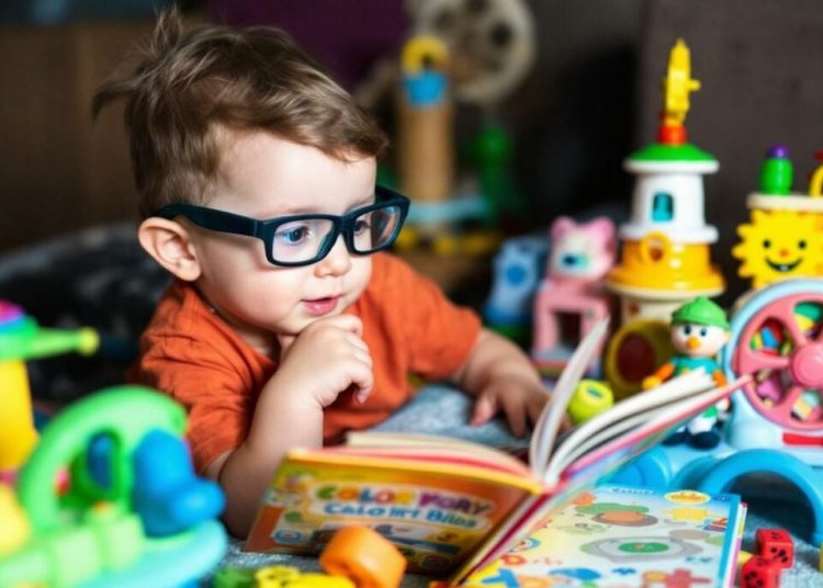 À quel âge un enfant apprend vraiment à lire ? Ce que disent les enseignants