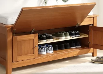 Comment fabriquer un banc coffre d’entrée avec porte-chaussures intégré : guide complet