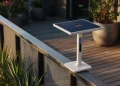 Comment fabriquer un destructeur d’insectes UV solaire pour terrasse : guide complet