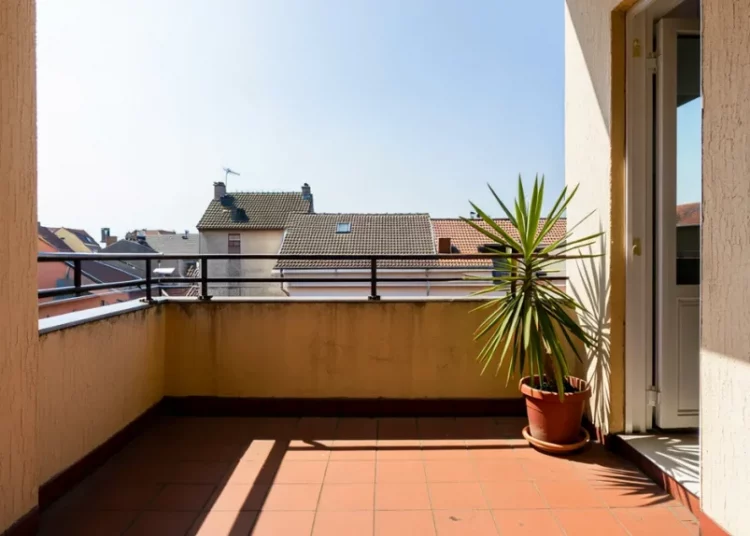 Refaire l’étanchéité d’un balcon fissuré : produits et technique en 1 journée