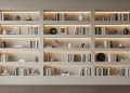 Bibliothèque avec éclairage indirect dans des niches en placo : guide complet