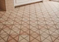 Poser un carrelage en ciment hydraulique : guide complet pour débutants