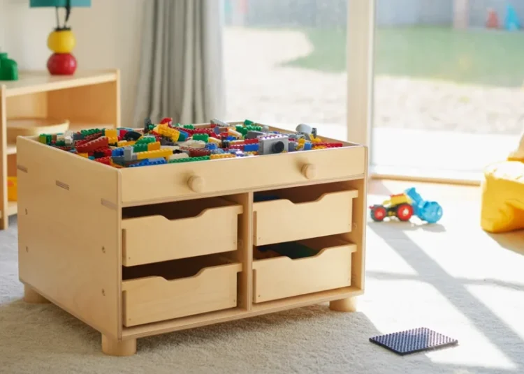Table de jeu Lego en contreplaqué : plans et étapes pour la construire en un week-end